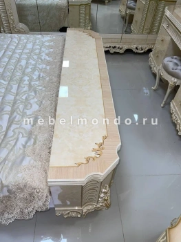 Кровать "Рафаэлло" 1.8 беж, изголовье - шелк, голубой (Софа-М)